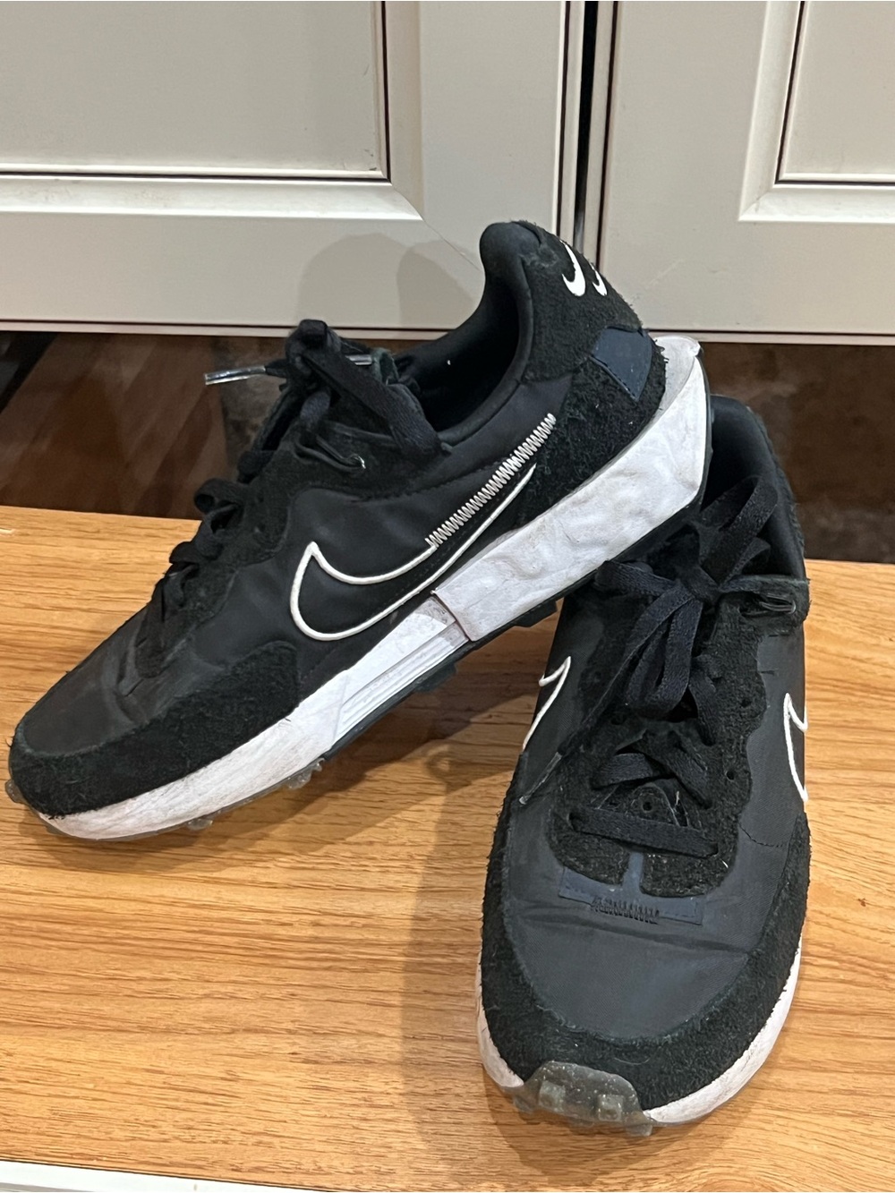 Nike Fontanka Waffle sneaker in black and white